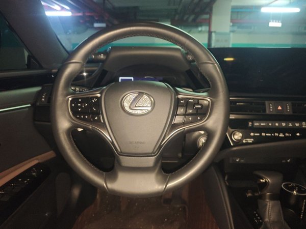 Lexus ES 2022, 62100 км, за 32527 USD - фото 11