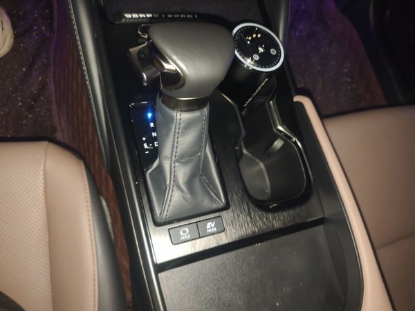 Lexus ES 2022, 62100 км, за 32527 USD - фото 15