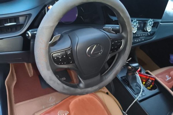 Lexus ES 2022, 45500 км, за 37080 USD - фото 11