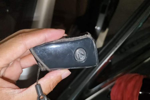 Lexus ES 2023, 22700 км, за 27284 USD - фото 20