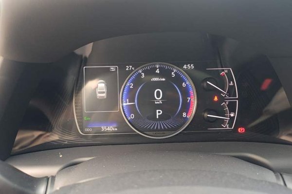 Lexus ES 2025, 3500 км, за 34409 USD - фото 15