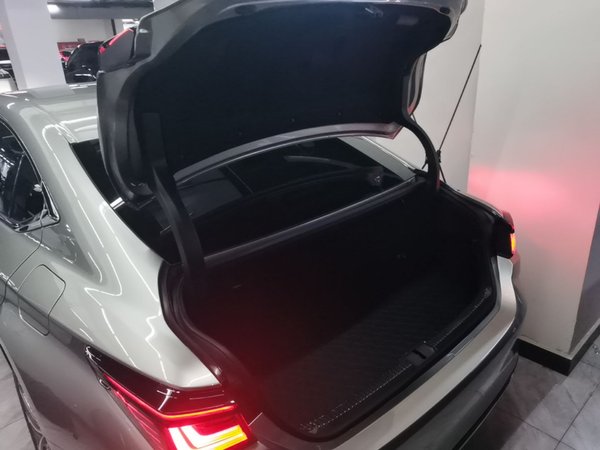 Lexus ES 2025, 13600 км, за 45721 USD - фото 22