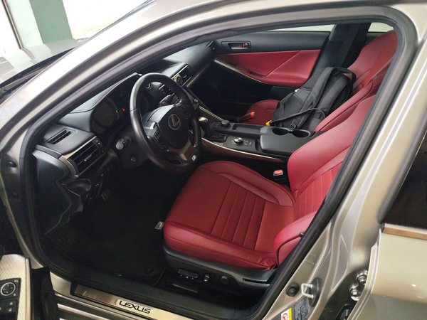 Lexus IS 2017, 131100 км, за 24094 USD - фото 18