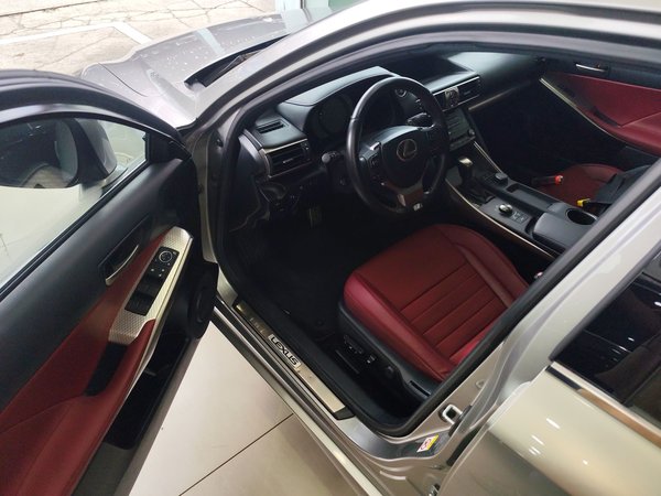 Lexus IS 2017, 131100 км, за 24094 USD - фото 19