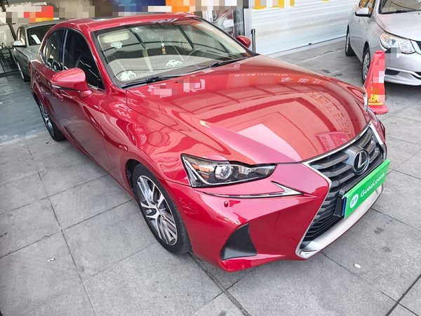 Lexus IS 2017, 151100 км, за 16314 USD