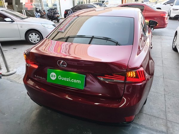 Lexus IS 2017, 151100 км, за 16314 USD - фото 6