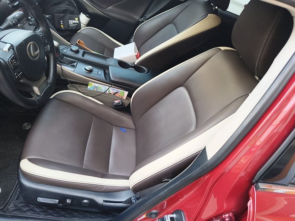 Lexus IS 2017, 151100 км, за 16314 USD - фото 16