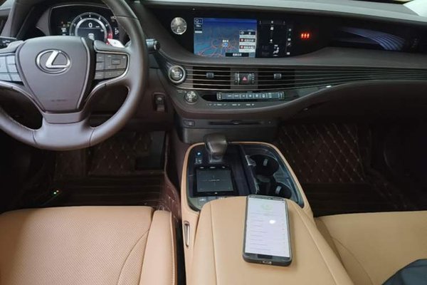 Lexus LS 2018, 112200 км, за 45671 USD - фото 16