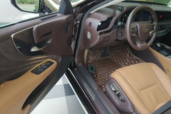 Lexus LS 2018, 112200 км, за 45671 USD - фото 19