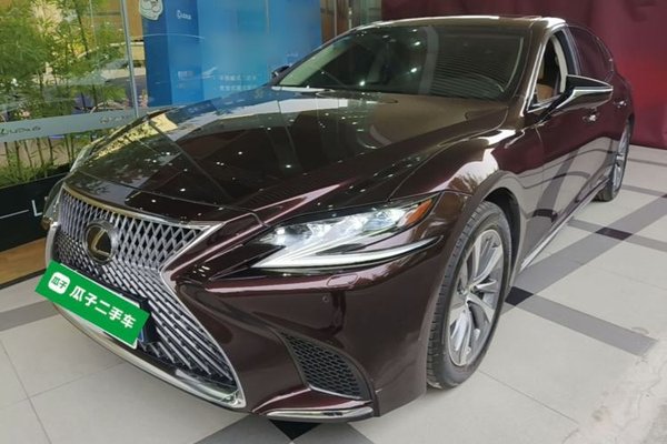 Lexus LS · 2018 год