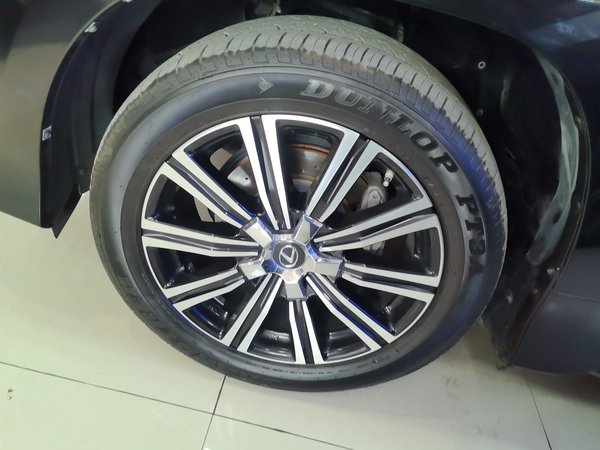 Lexus LX 2016, 122200 км, за 118486 USD