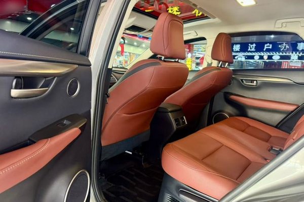 Lexus NX 2015, 123400 км, за 19497 USD - фото 14