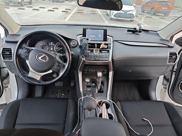 Lexus NX 2015, 121900 км, за 12119 USD - фото 11