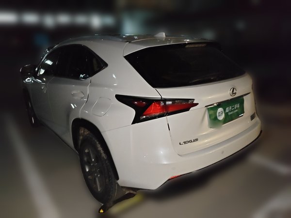 Lexus NX 2015, 121900 км, за 12119 USD