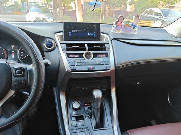 Lexus NX 2015, 188600 км, за 15384 USD - фото 10