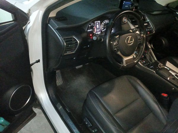 Lexus NX 2017, 98300 км, за 14460 USD - фото 17