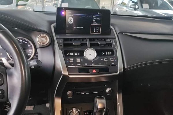 Lexus NX 2018, 108500 км, за 16721 USD - фото 15