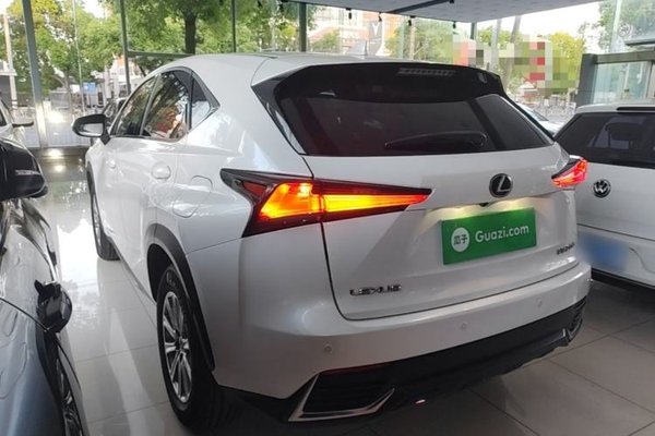 Lexus NX 2018, 108500 км, за 16721 USD