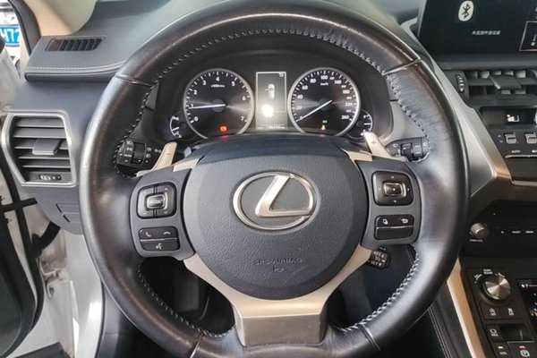 Lexus NX 2018, 108500 км, за 16721 USD - фото 13