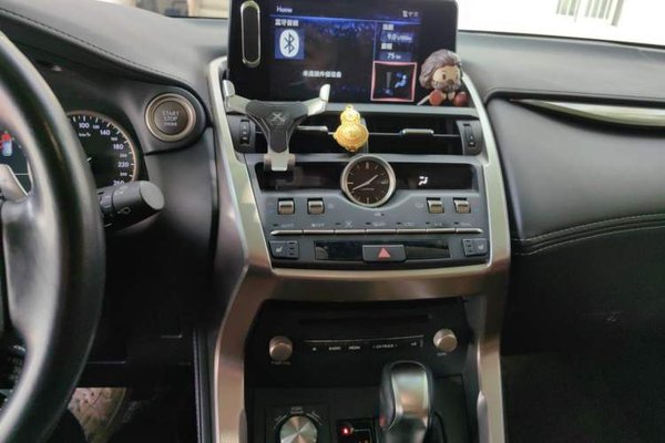 Lexus NX 2018, 116400 км, за 18661 USD - фото 10