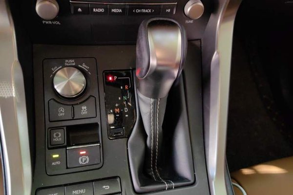 Lexus NX 2018, 116400 км, за 18661 USD - фото 11