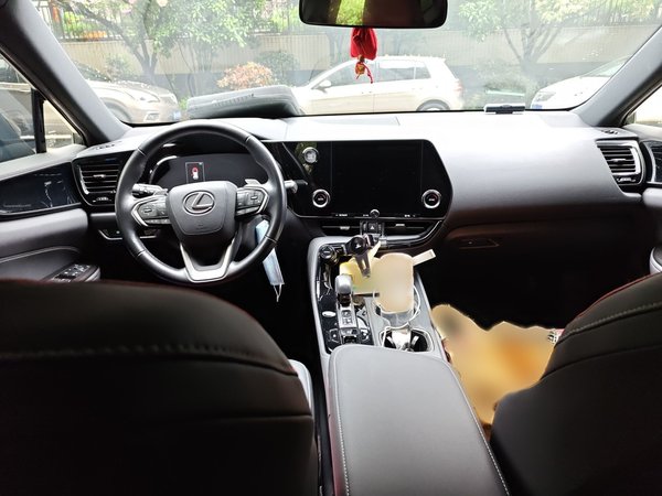 Lexus NX 2023, 13500 км, за 28796 USD - фото 18