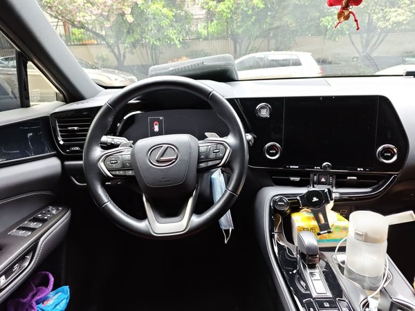 Lexus NX 2023, 13500 км, за 28796 USD - фото 9