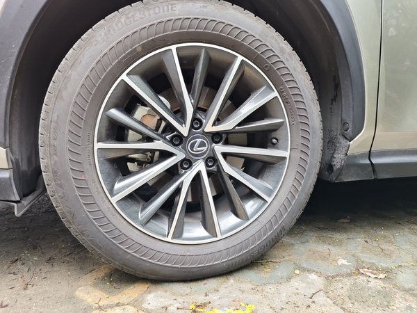 Lexus NX 2023, 13500 км, за 28796 USD - фото 8
