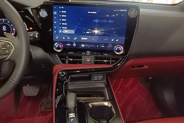 Lexus NX 2024, 1300 км, за 37811 USD - фото 20