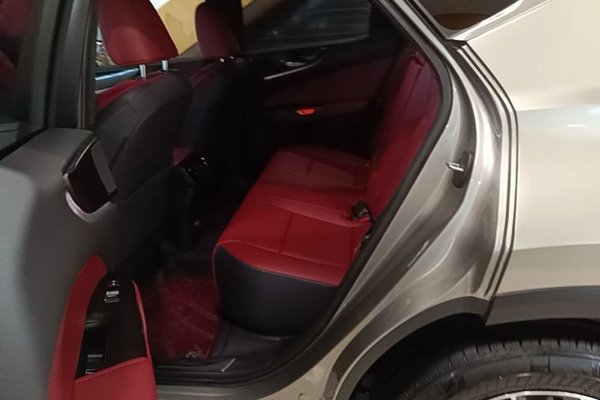 Lexus NX 2024, 1300 км, за 37811 USD - фото 25