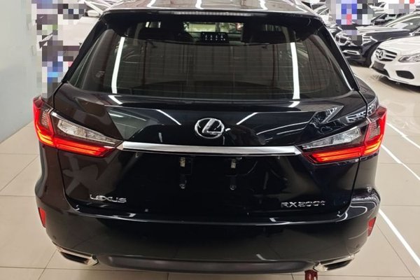 Lexus RX 2016, 127100 км, за 23250 USD