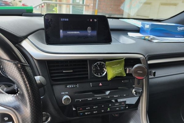 Lexus RX 2016, 163800 км, за 24169 USD - фото 12