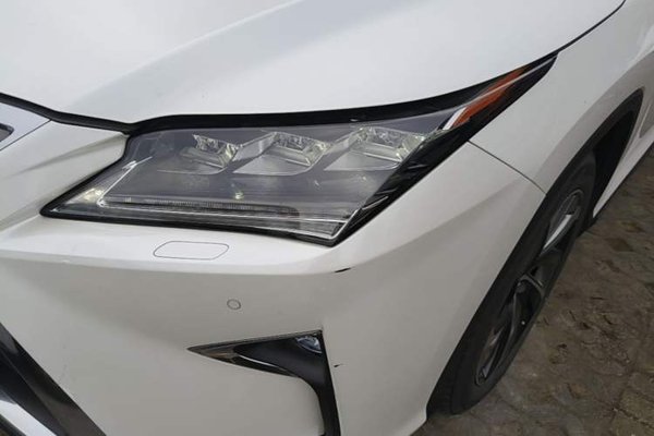 Lexus RX 2016, 123200 км, за 25524 USD - фото 9