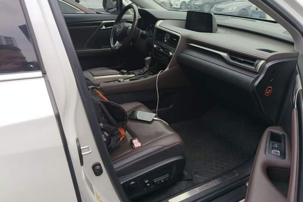 Lexus RX 2016, 123200 км, за 25524 USD - фото 23
