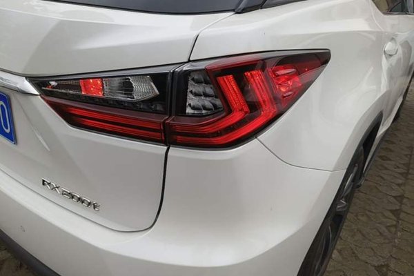 Lexus RX 2016, 123200 км, за 25524 USD - фото 7