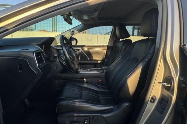 Lexus RX 2020, 160000 км, за 28582 USD - фото 16