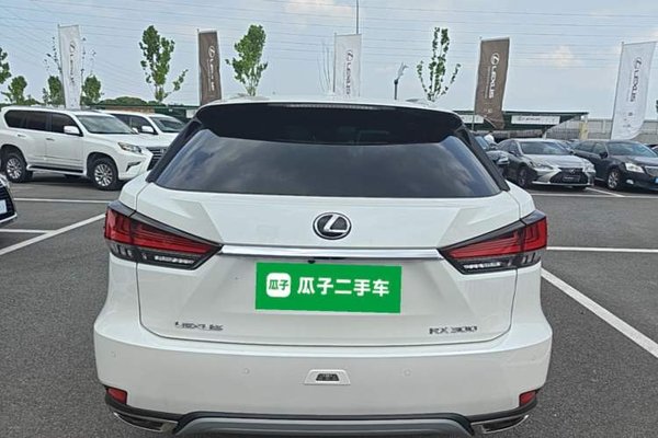 Lexus RX 2020, 63500 км, за 41107 USD