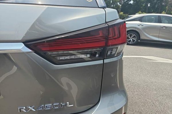 Lexus RX 2020, 26600 км, за 49278 USD - фото 9