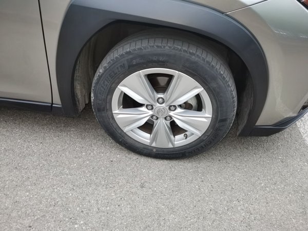 Lexus UX 2020, 96900 км, за 17914 USD - фото 8