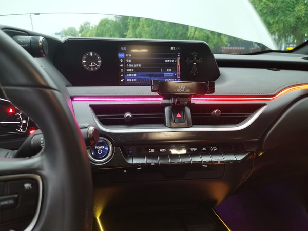 Lexus UX 2020, 96900 км, за 17914 USD - фото 14