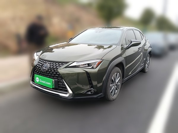 Lexus UX · 2020 год
