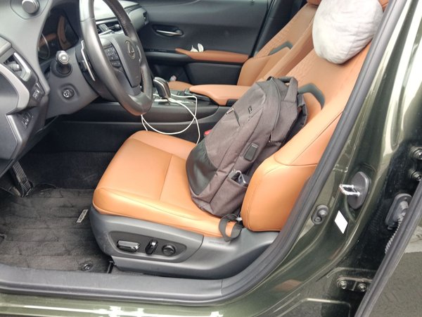 Lexus UX 2020, 80000 км, за 15318 USD - фото 16