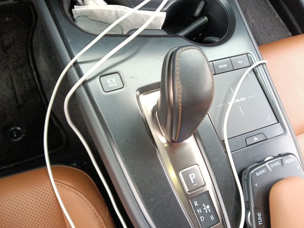 Lexus UX 2020, 80000 км, за 15318 USD - фото 15