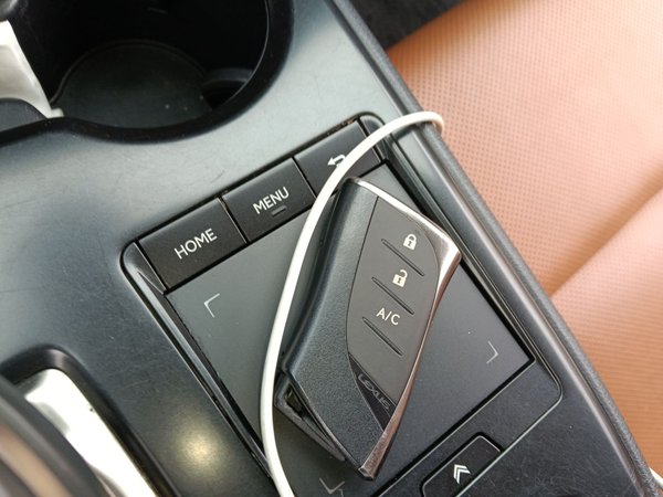 Lexus UX 2020, 80000 км, за 15318 USD - фото 9