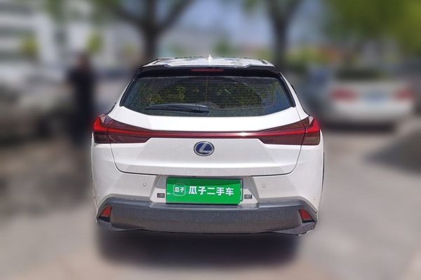Lexus UX New Energy 2020, 42200 км, за 14417 USD