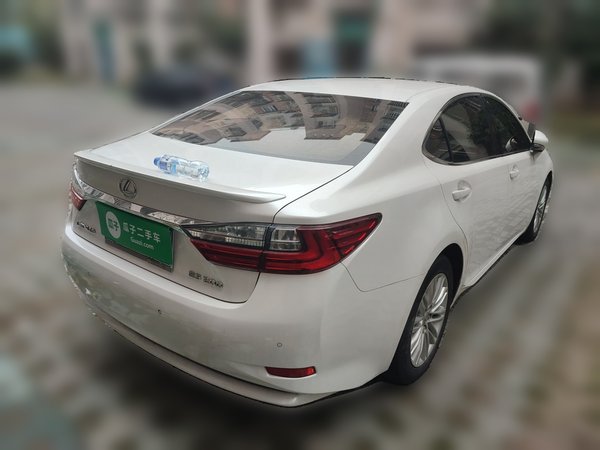 Lexus ES 2015, 86199 км, за 0 USD - фото 6