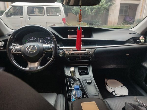 Lexus ES 2015, 86199 км, за 0 USD - фото 10