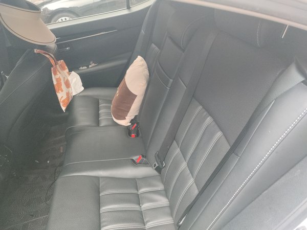 Lexus ES 2015, 86199 км, за 0 USD - фото 18