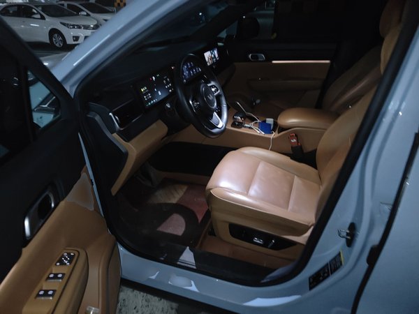 Li Auto ONE 2021, 25299 км, за 22454 USD - фото 16