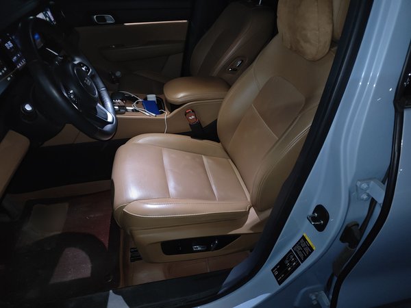 Li Auto ONE 2021, 25299 км, за 22454 USD - фото 12